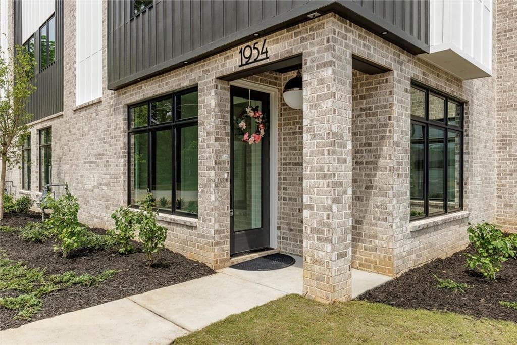 1954 8th Street, Chamblee, GA 30341 — most recent listing photo