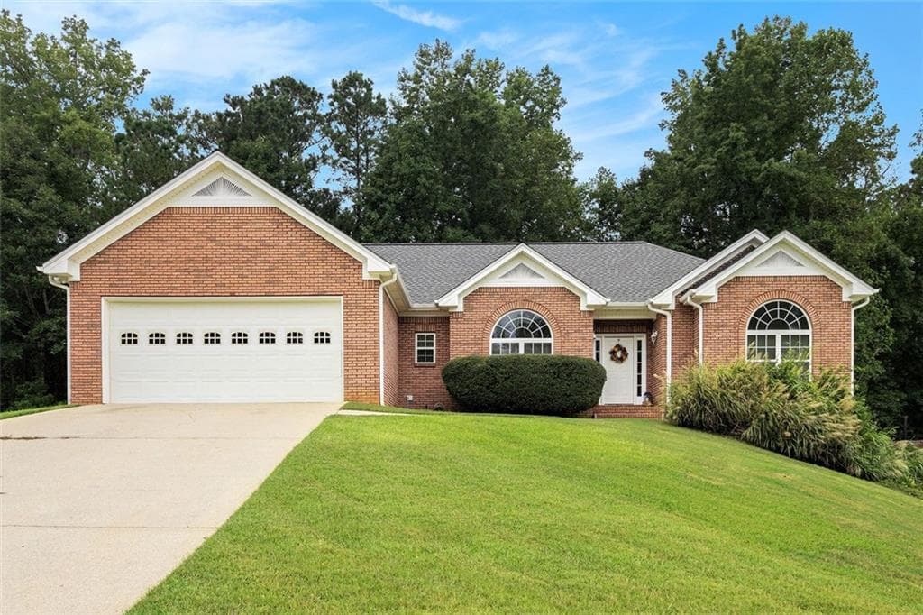 93 WOODRIDGE Drive, Douglasville, GA 30134 — most recent listing photo