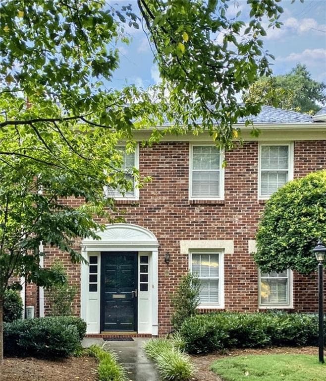 3 bedroom, 4 bathroom, 1,564 sq ft townhouse sold at 3050 Margaret Mitchell Drive 20, Atlanta, GA 30327