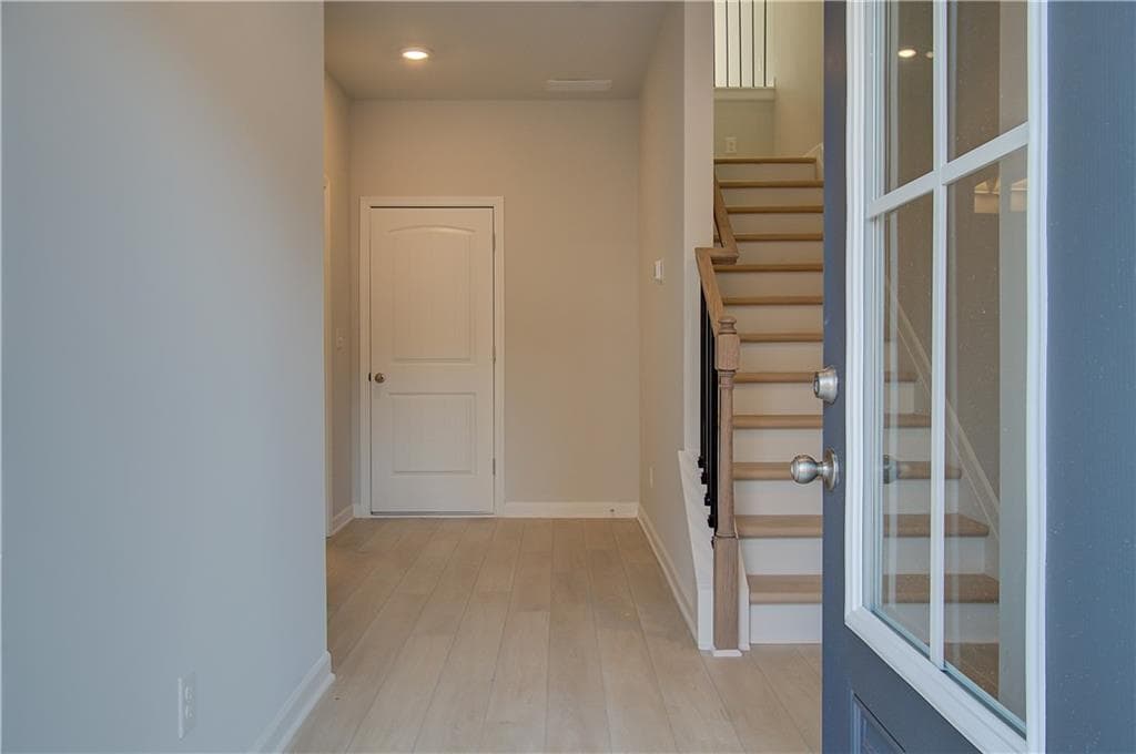 4 bedroom, 4 bathroom, 1,897 sq ft townhouse under contract at 107 Daybreak Lane, Newnan, GA 30265 — photo 7