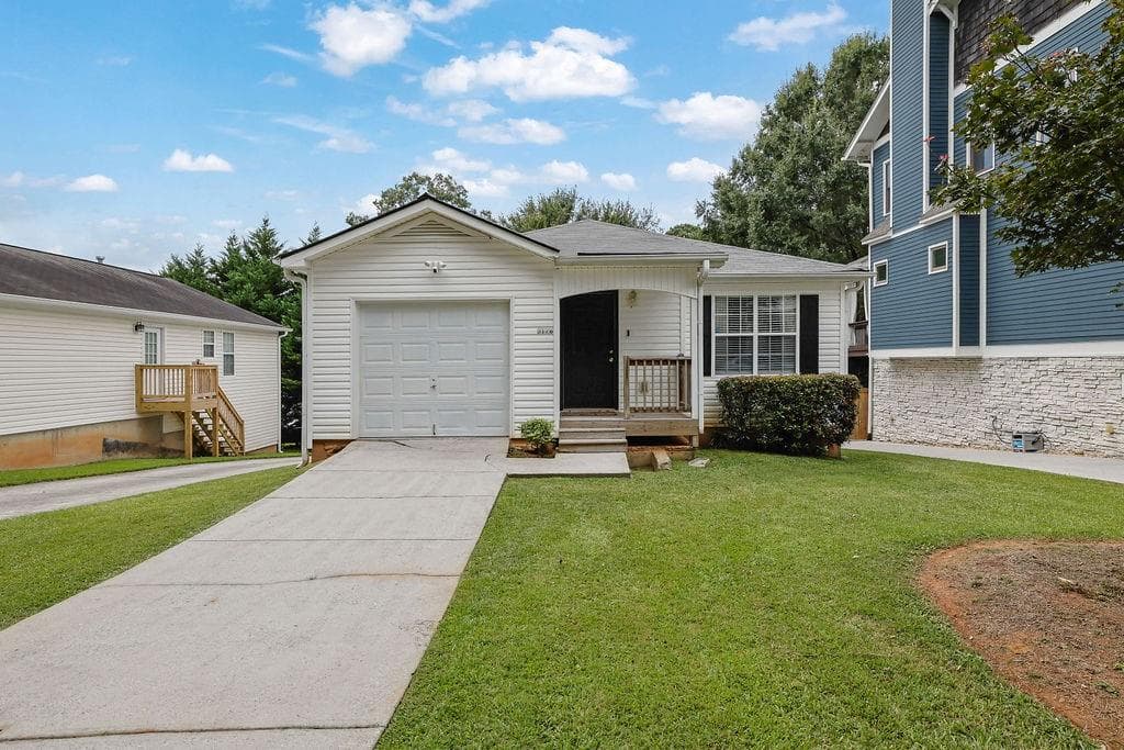 3126 Lynwood Drive, Brookhaven, GA 30319 — most recent listing photo