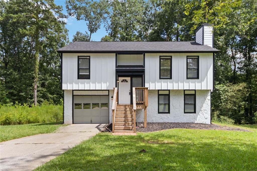 114 JOUSTERS Lane, Lawrenceville, GA 30044 — most recent listing photo