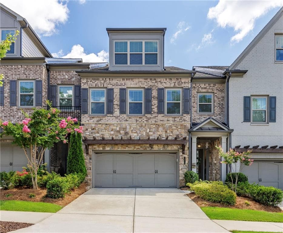 1074 Heyward Way, Alpharetta, GA 30009 — most recent listing photo