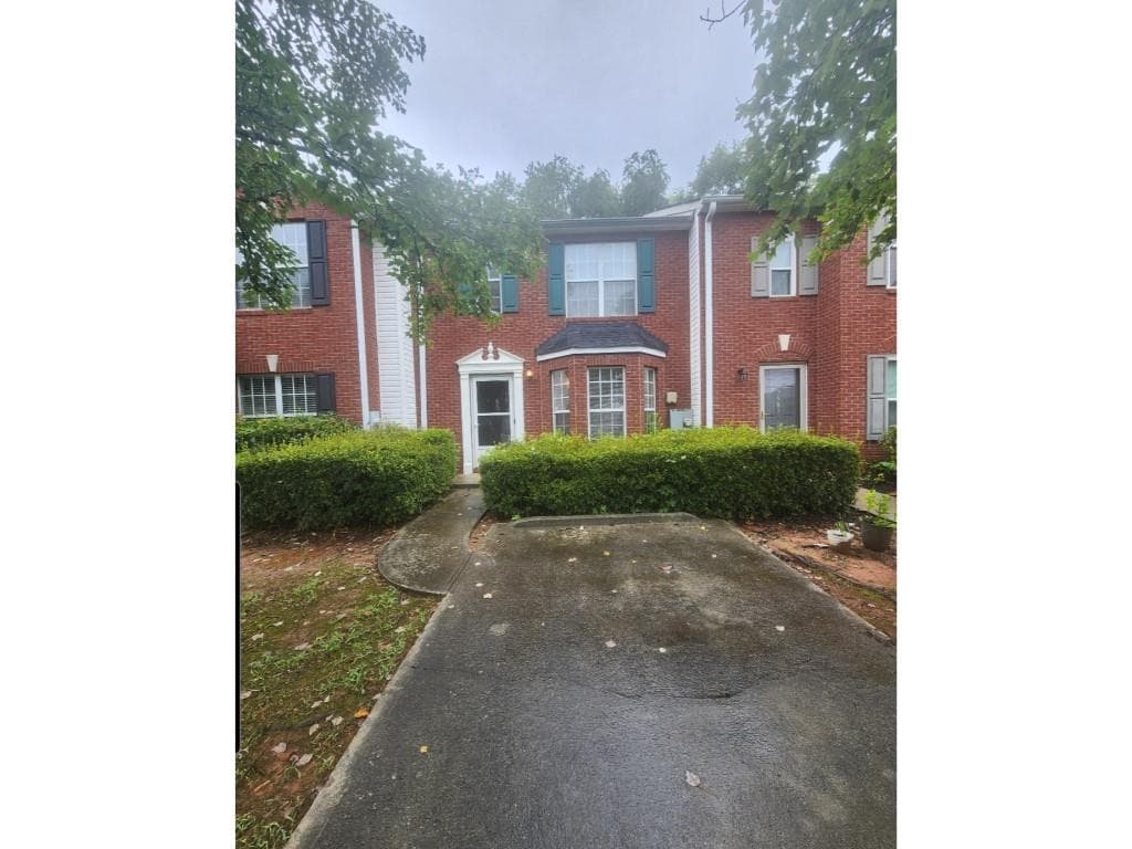 5587 Strathmoor Manor Circle, Lithonia, GA 30058 — most recent listing photo