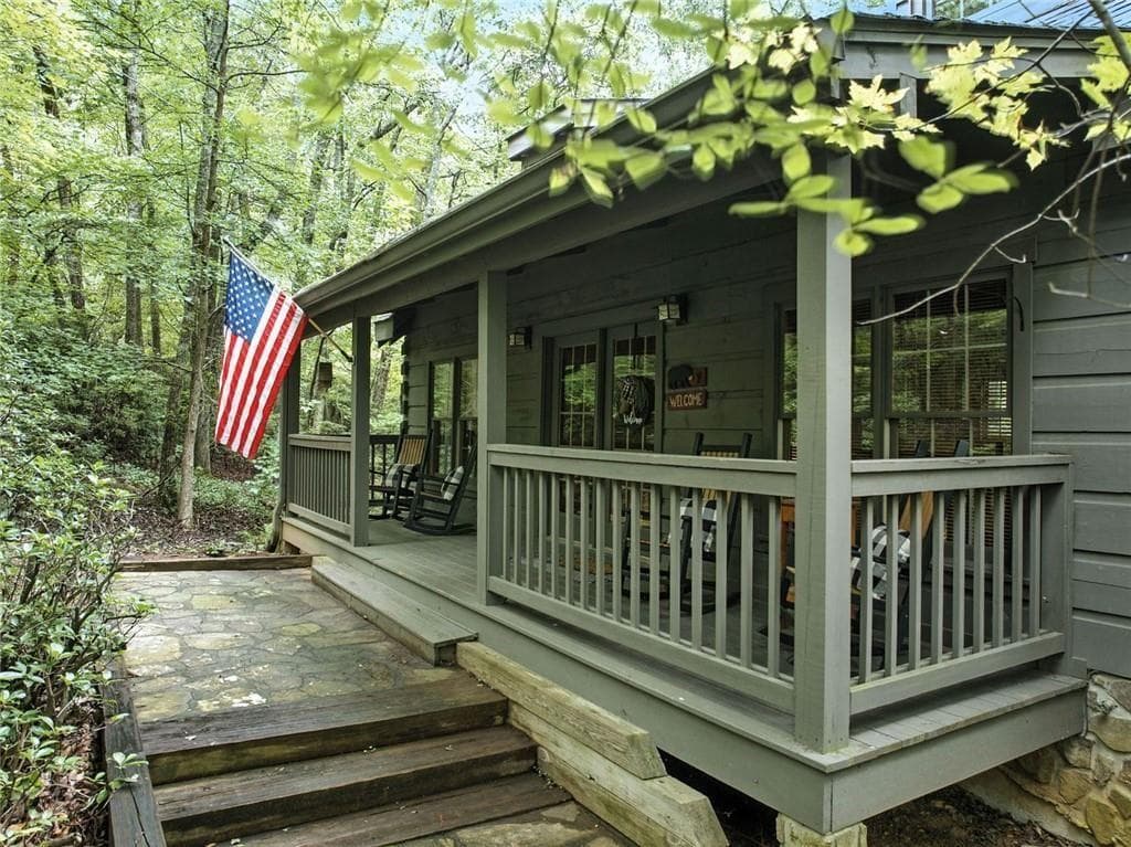 61 Cottonwood Circle, Jasper, GA 30143 — most recent listing photo