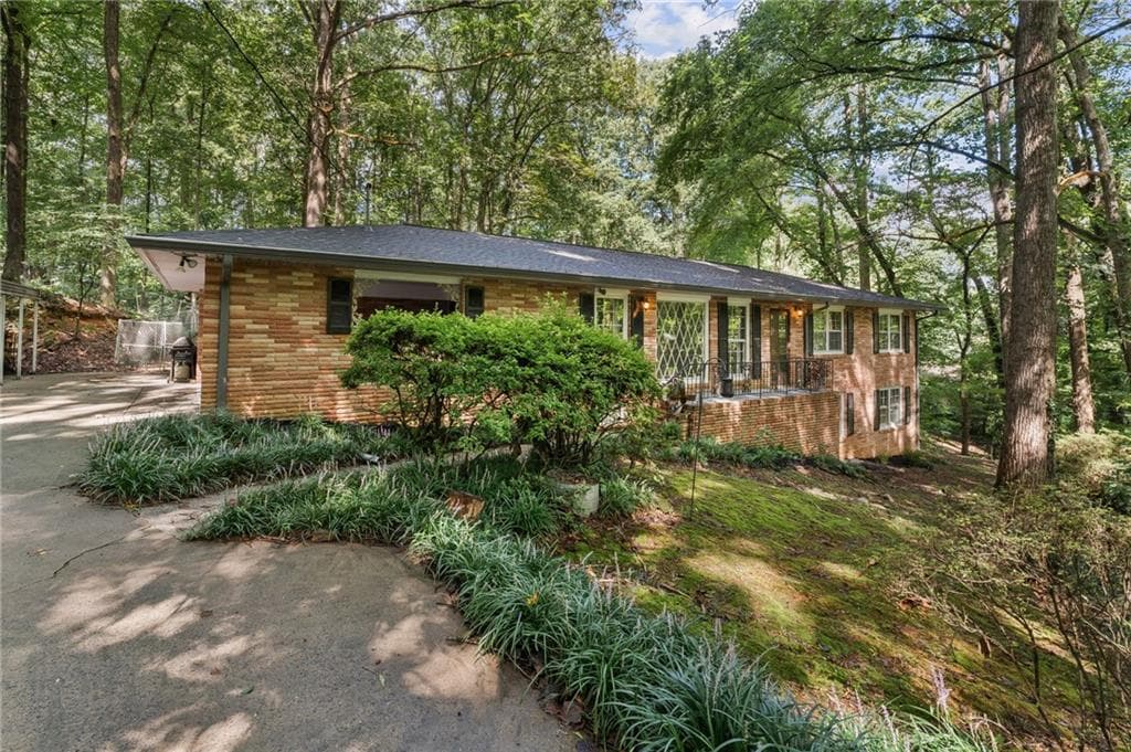 4714 Windsor Drive, Smyrna, GA 30082 — most recent listing photo