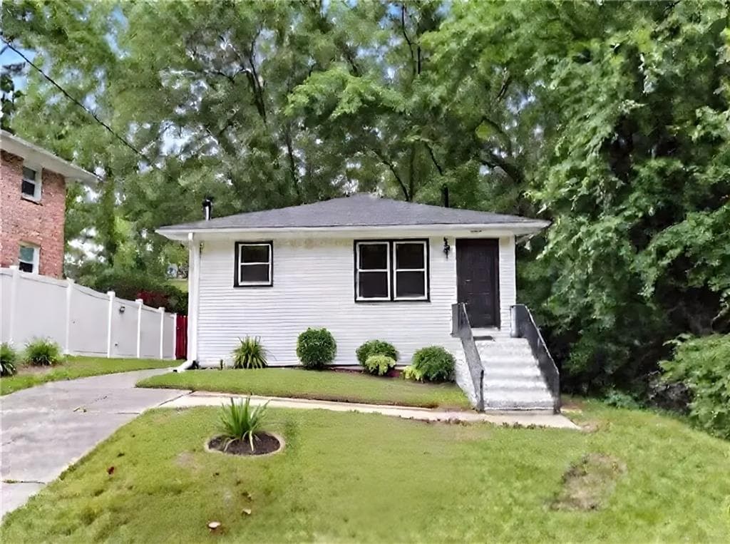 3 bedroom, 1 bathroom, 975 sq ft single family residence sold at 980 N Eugenia Place, Atlanta, GA 30318