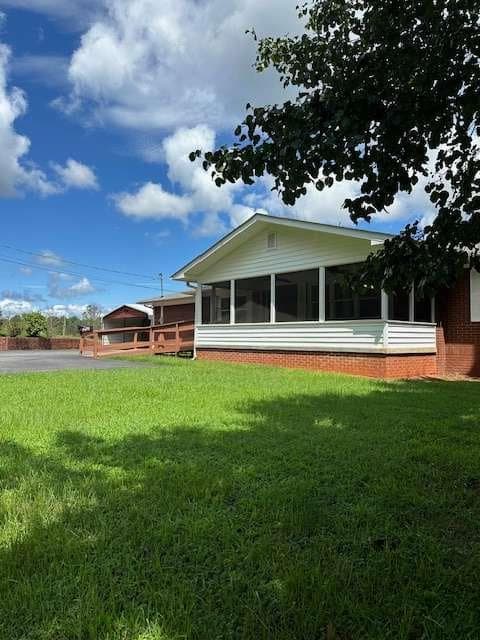 1323 Cavender Creek Road
