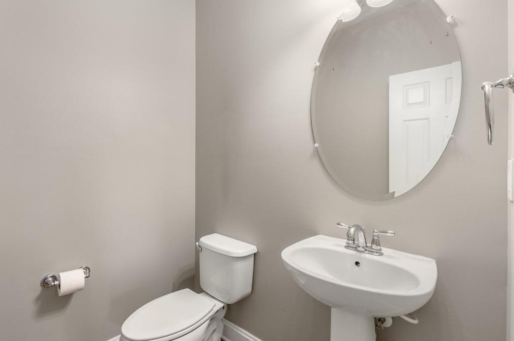 3 bedroom, 4 bathroom, 1,924 sq ft townhouse for rent at 1035 E Paces Lane, Atlanta, GA 30326 for $3,800 a month — photo 10