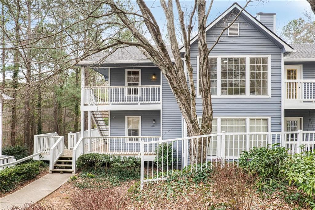 1205 Gettysburg Place, Sandy Springs, GA 30350 — most recent listing photo