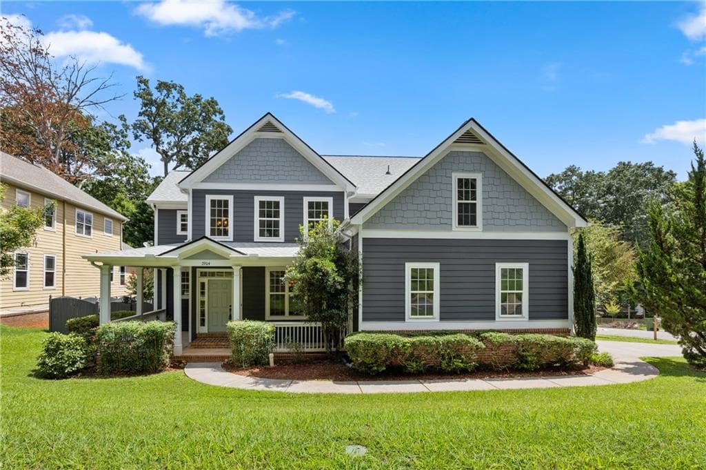 4 bedroom, 3 bathroom, 2,758 sq ft single family residence sold at 2904 Saint Patrick Street, Atlanta, GA 30317