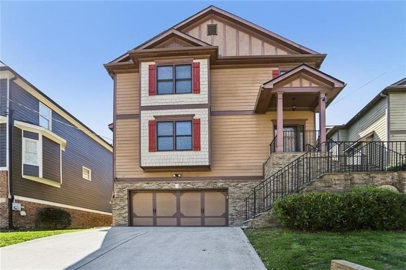 4 bedroom, 4 bathroom, 4,519 sq ft single family residence sold at 2108 Main Street, Atlanta, GA 30318