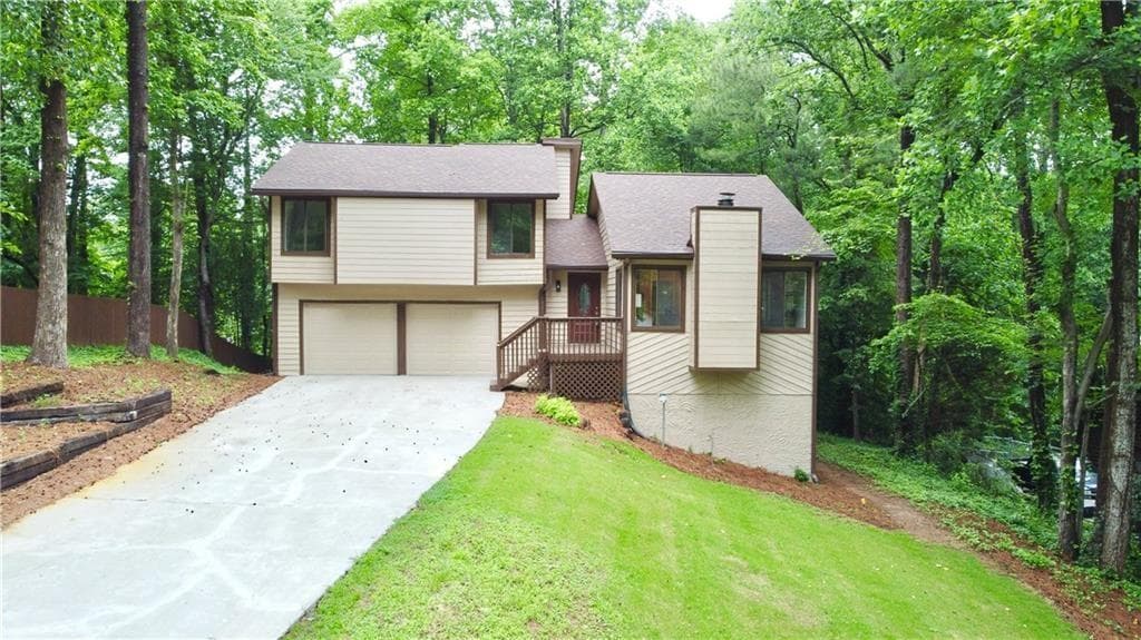 4579 Glenforest Drive, Roswell, GA 30075 — most recent listing photo