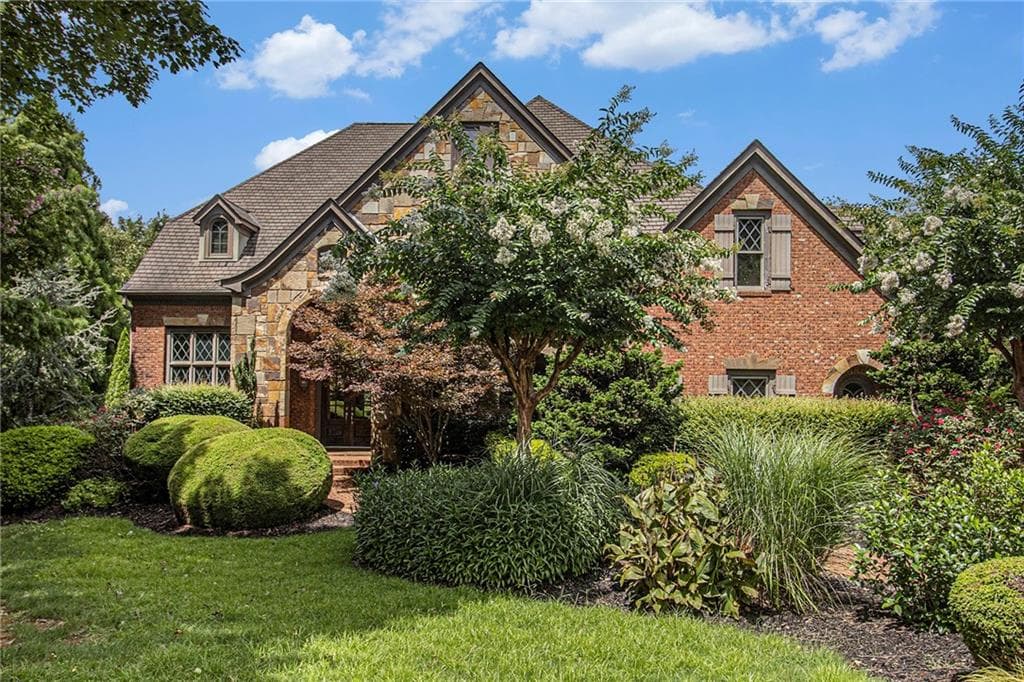 15900 Meadow King Way, Alpharetta, GA 30004 — most recent listing photo