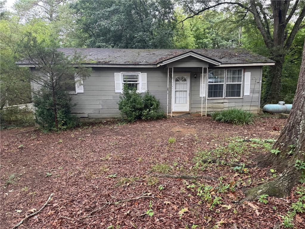130 Floral Drive, Cartersville, GA 30121 — most recent listing photo
