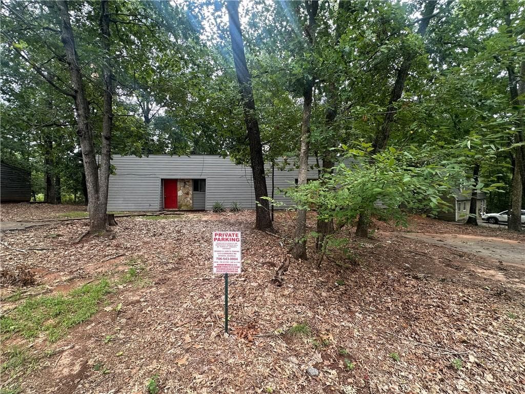 duplex sold at 160 Nicole Circle, Athens, GA 30606