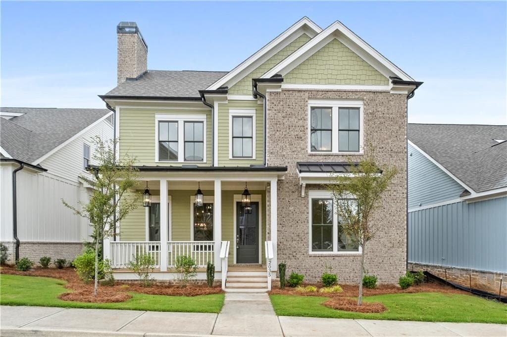 2035 Village Walk