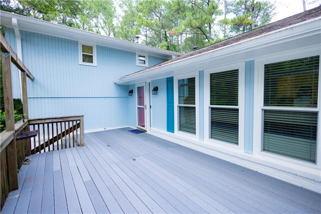 5 bedroom, 3 bathroom, 3,109 sq ft single family residence under contract at 3233 River Oak Place, Lawrenceville, GA 30044 — photo 7