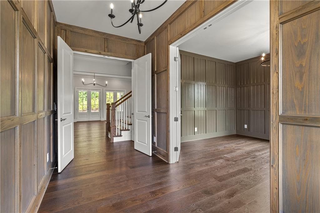 5 bedroom, 4 bathroom, 3,951 sq ft single family residence for sale at 1009 Crossroads Trail, Milton, GA 30004 — photo 7