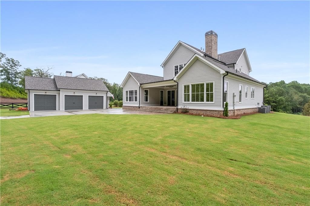 5 bedroom, 4 bathroom, 3,951 sq ft single family residence for sale at 1009 Crossroads Trail, Milton, GA 30004 — photo 5