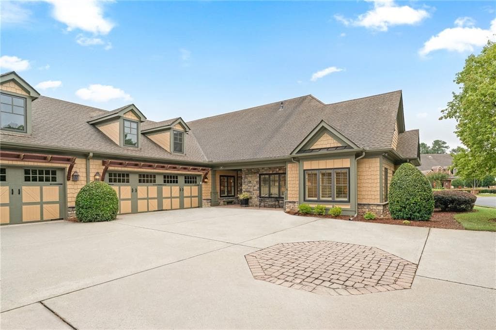 2557 Ballantrae Circle 67, Cumming, GA 30041 — most recent listing photo