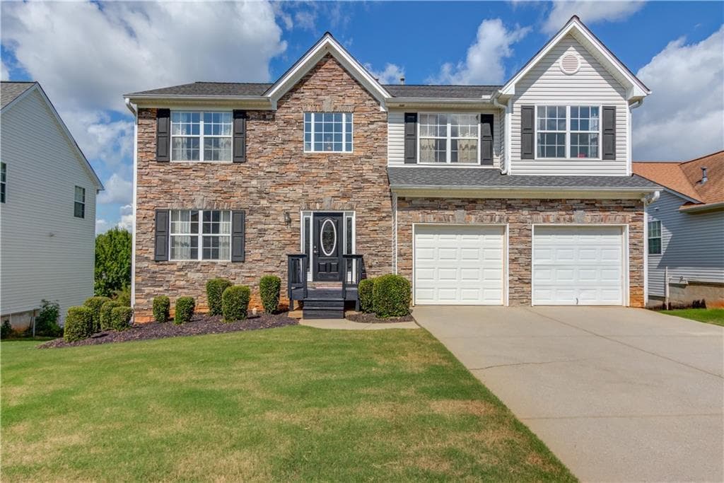 4015 Crescent Walk Lane, Suwanee, GA 30024 — most recent listing photo