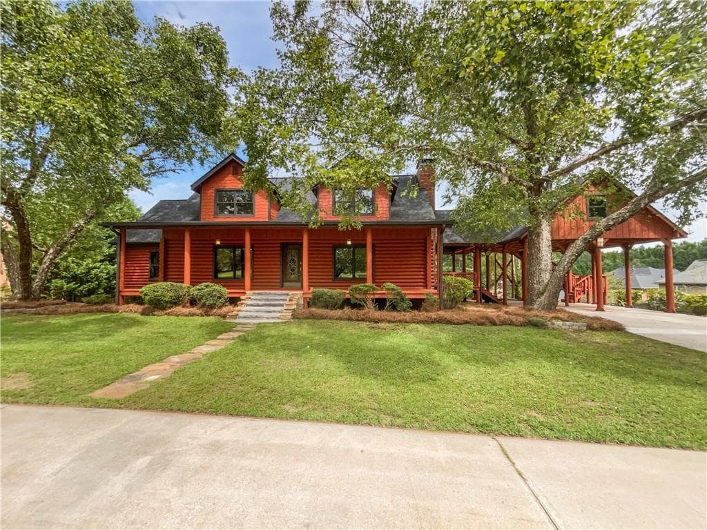 4 bedroom, 3 bathroom, 3,963 sq ft single family residence sold at 2600 Moon Road, Loganville, GA 30052