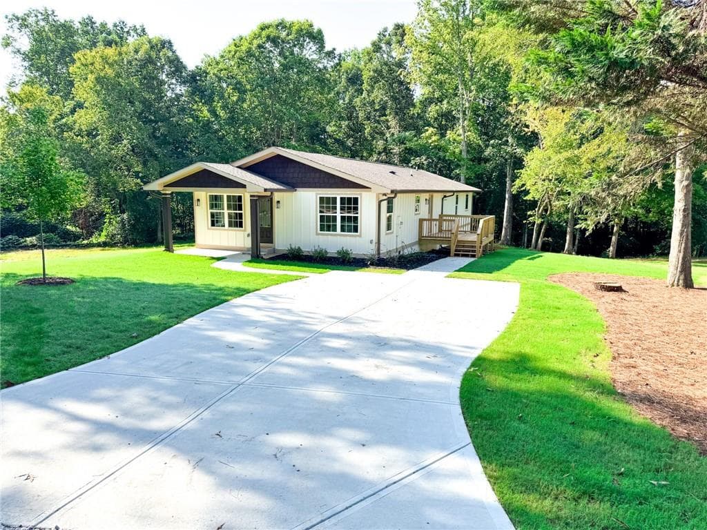 5363 WG Robinson Road, Gainesville, GA 30506 — most recent listing photo