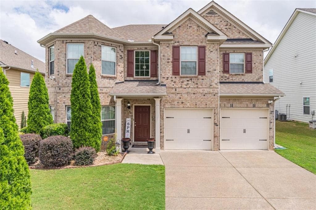4 bedroom, 3 bathroom, 2,540 sq ft single family residence sold at 324 Brittney Cove, Loganville, GA 30052