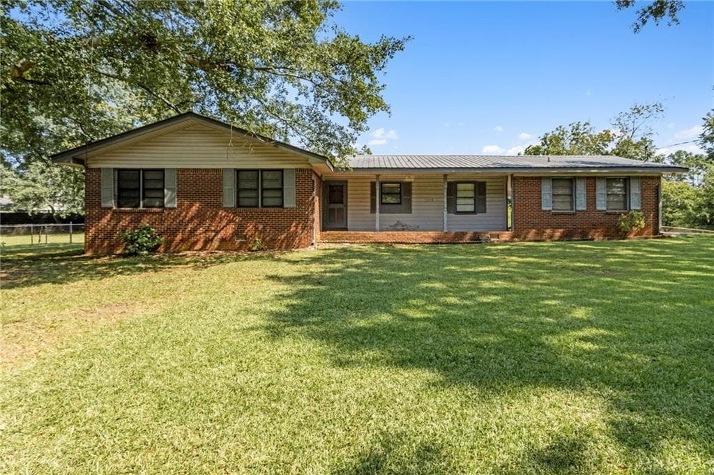 1092 Owen Circle, Sugar Hill, GA 30518 — most recent listing photo