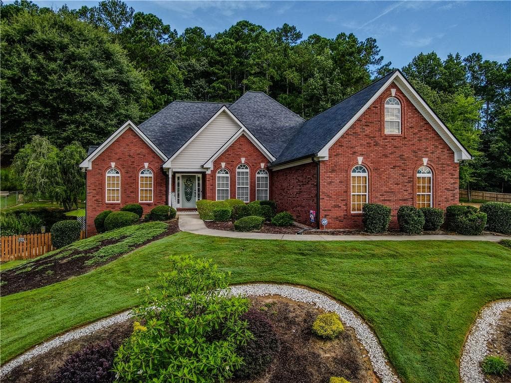 6015 Cedar Lake Trail