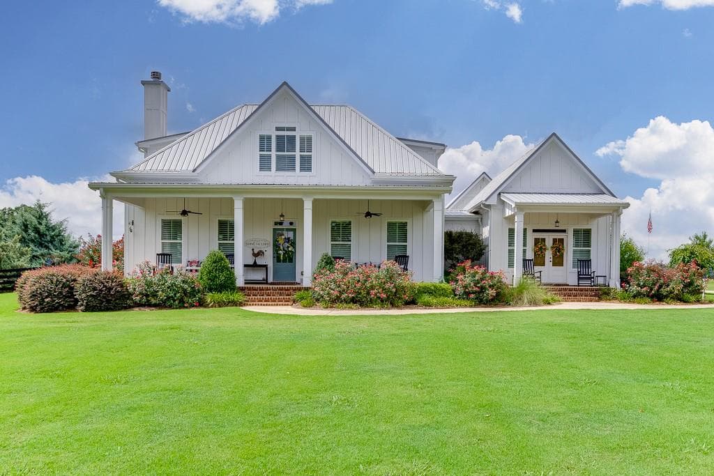 4 bedroom, 5 bathroom, 4,283 sq ft single family residence under contract at 890 Smith Mill Road, Winder, GA 30680 — photo 3