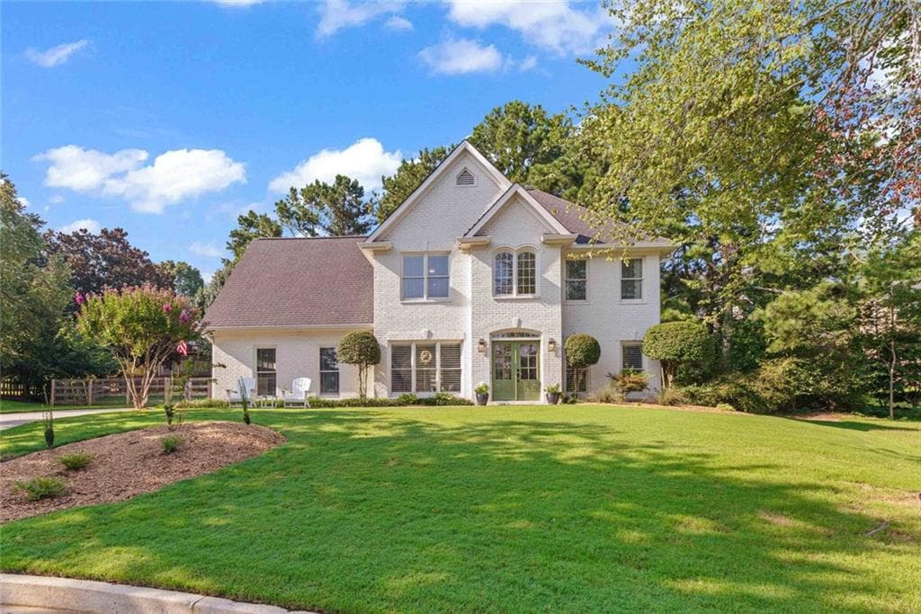135 Broadwell Oaks Court, Alpharetta, GA 30004 — most recent listing photo