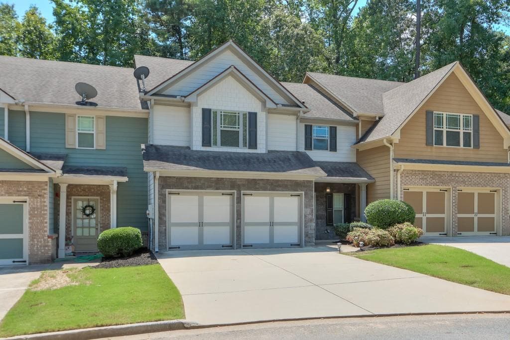 971 Brownstone Lane 18, Marietta, GA 30008 — most recent listing photo