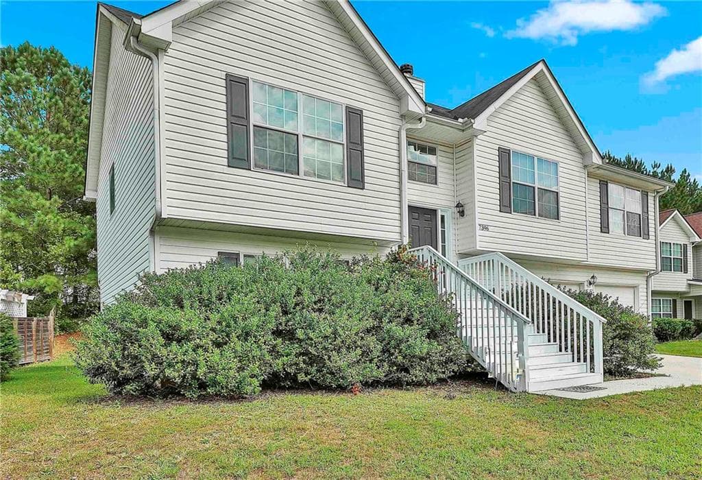 7396 Petunia Drive, Riverdale, GA 30296 — most recent listing photo
