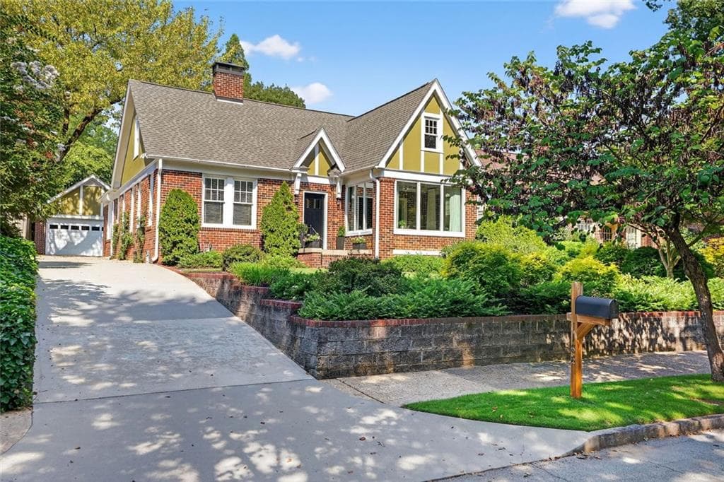 2 bedroom, 2 bathroom, 2,002 sq ft single family residence sold at 1188 Lanier Boulevard, Atlanta, GA 30306
