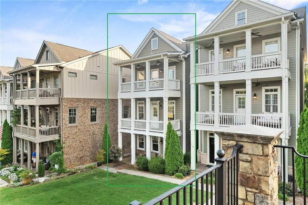 3 bedroom, 4 bathroom, 2,443 sq ft single family residence sold at 116 Parkside West Court, Norcross, GA 30071