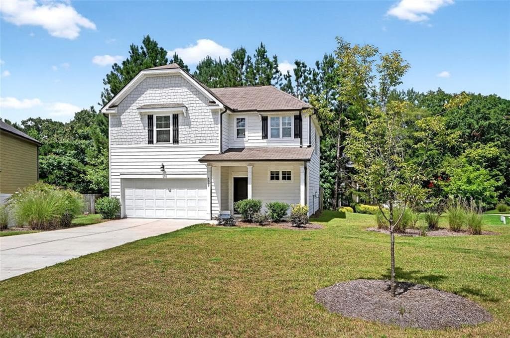 3 bedroom, 3 bathroom, 1,976 sq ft single family residence sold at 4037 Riverchess Drive, Atlanta, GA 30331