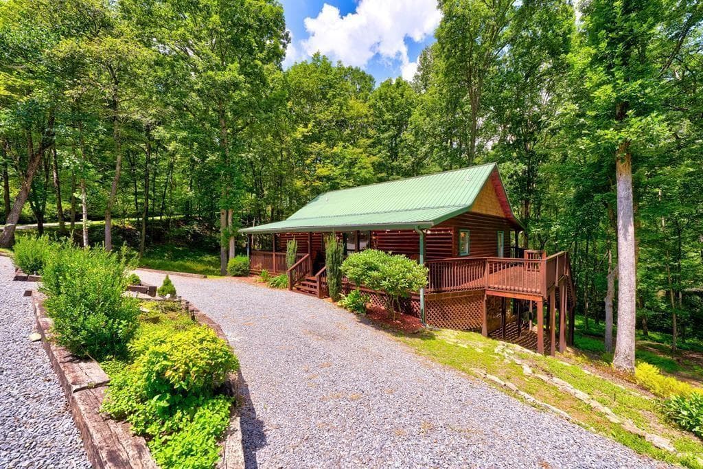 30 The Forest Road, Blue Ridge, GA 30513 — most recent listing photo