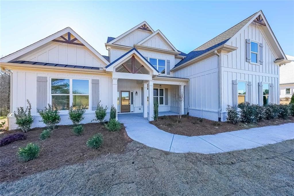 5470 Crow Drive, Cumming, GA 30041 — most recent listing photo