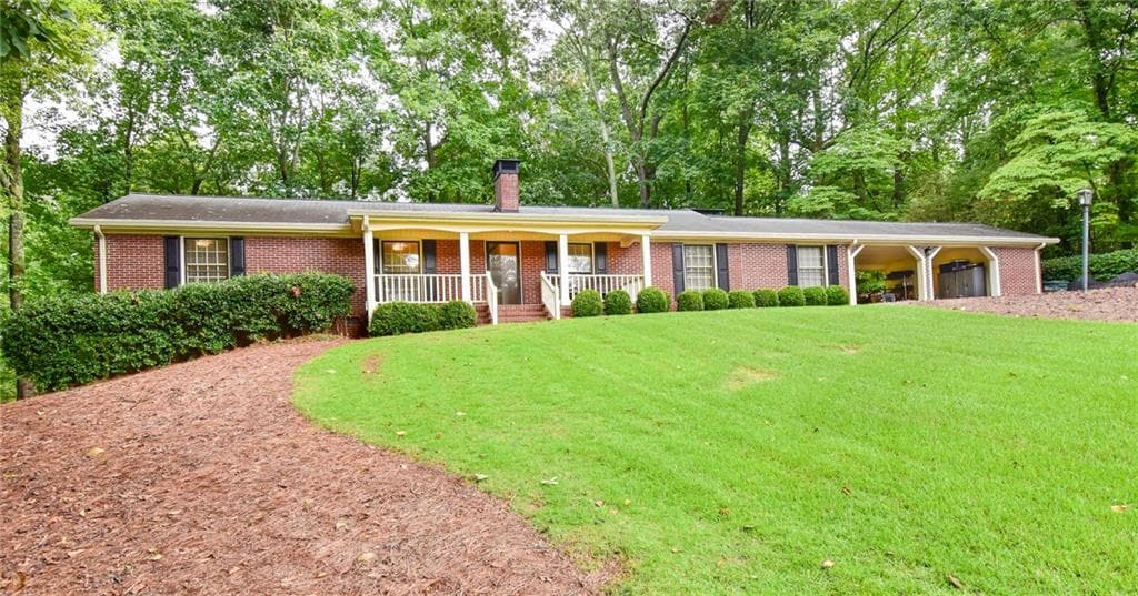 3 bedroom, 2 bathroom, 1,920 sq ft single family residence sold at 528 Hickory Drive, Marietta, GA 30064