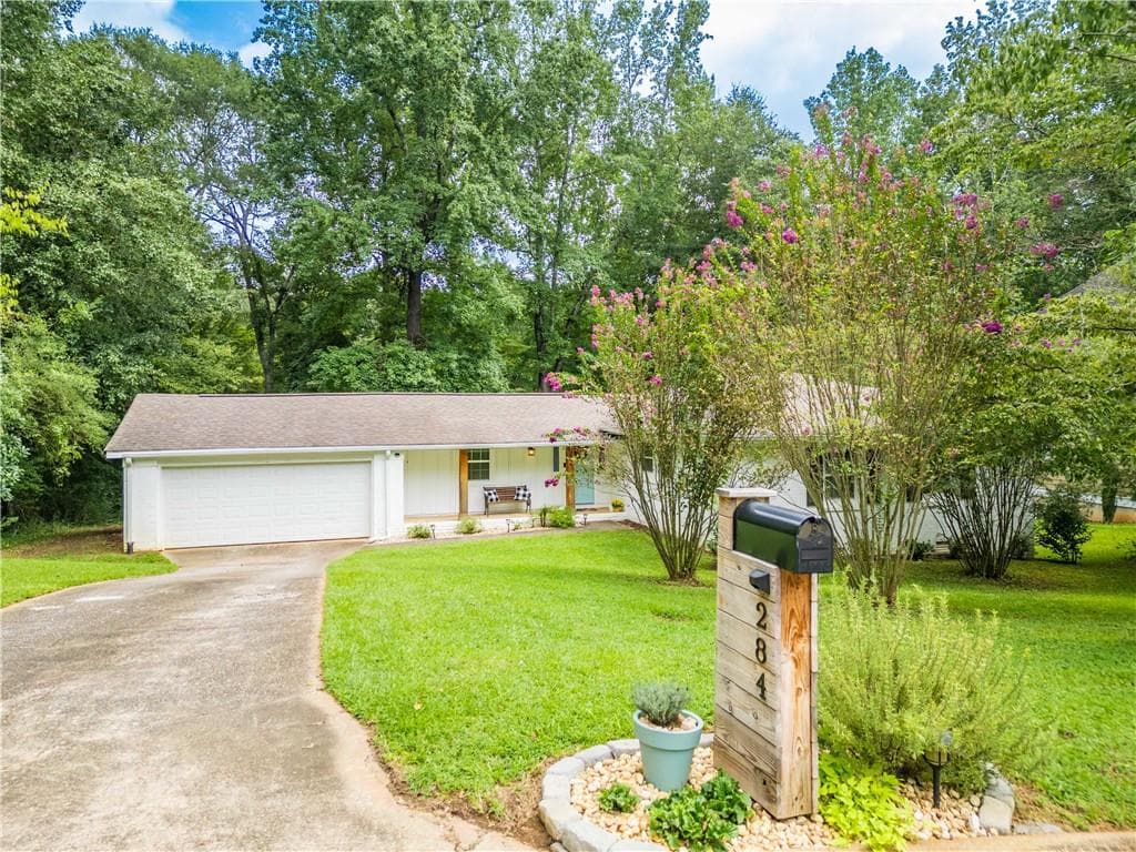 284 Rhodes Drive, Athens, GA 30606 — most recent listing photo