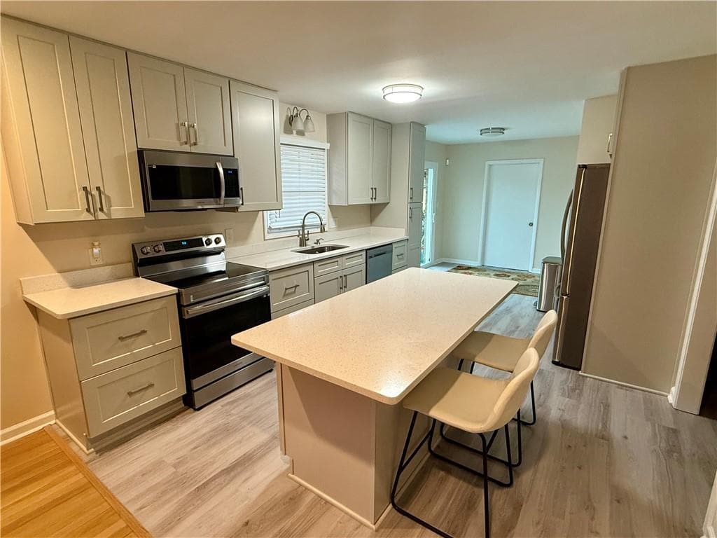 3 bedroom, 2 bathroom, 1,691 sq ft single family residence for sale at 1010 Wesley Park Drive, Marietta, GA 30064 — photo 10