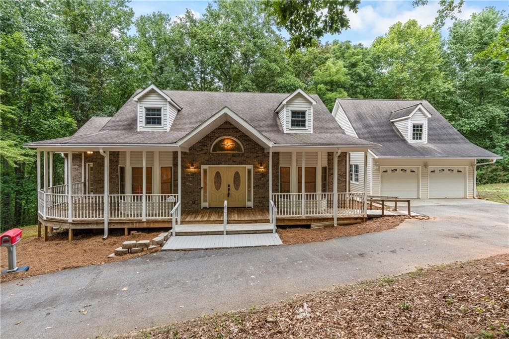 399 Shane Drive, Canton, GA 30115 — most recent listing photo