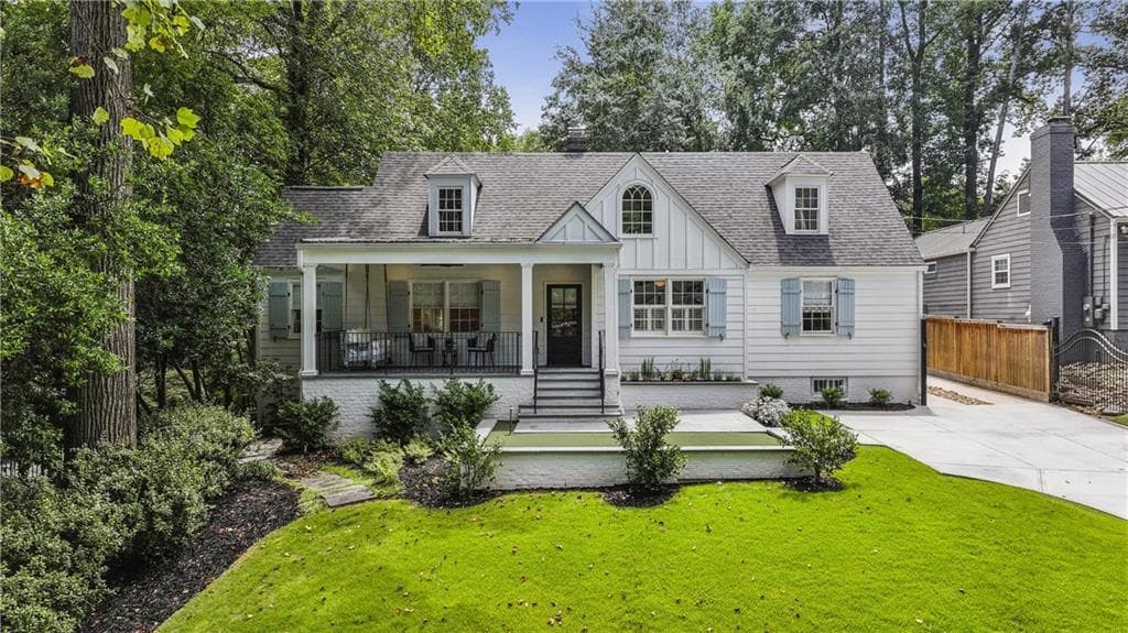 4 bedroom, 4 bathroom, 4,030 sq ft single family residence sold at 380 Garden Lane, Atlanta, GA 30309