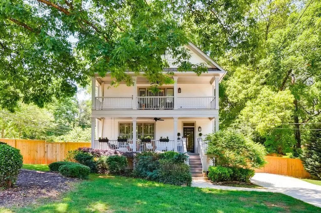3 bedroom, 3 bathroom, 1,868 sq ft single family residence sold at 2009 Delphine Drive, Decatur, GA 30032