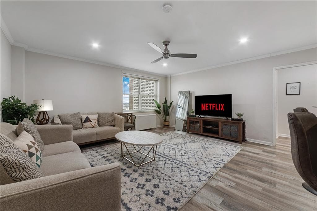 300 Peachtree Street 15J, Atlanta, GA 30308 — most recent listing photo
