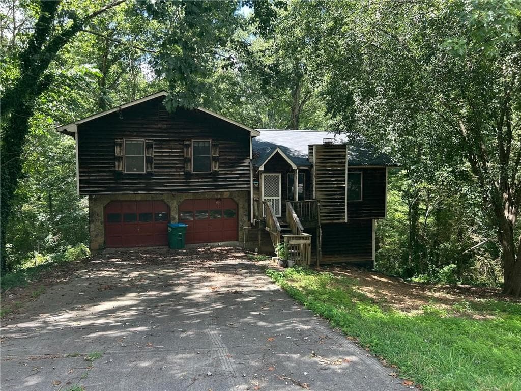 847 Chartley Drive, Lilburn, GA 30047 — most recent listing photo
