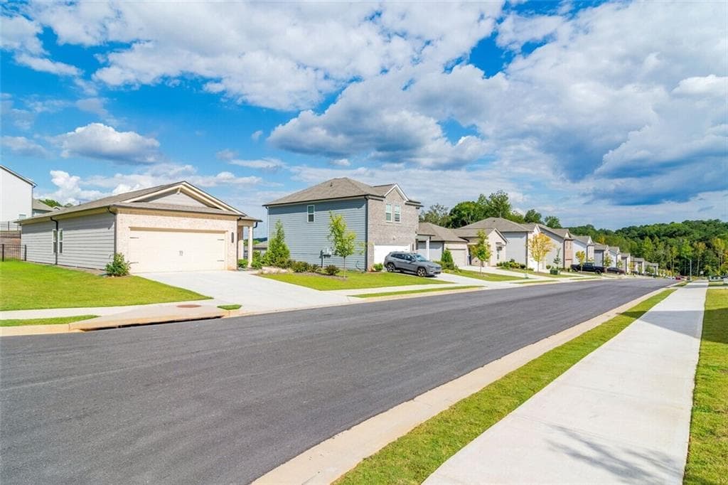 4 bedroom, 3 bathroom, 1,821 sq ft single family residence for rent at 12006 Crosswicks Road Sunshine -, Union City, GA 30291 for $2,744 a month — photo 3