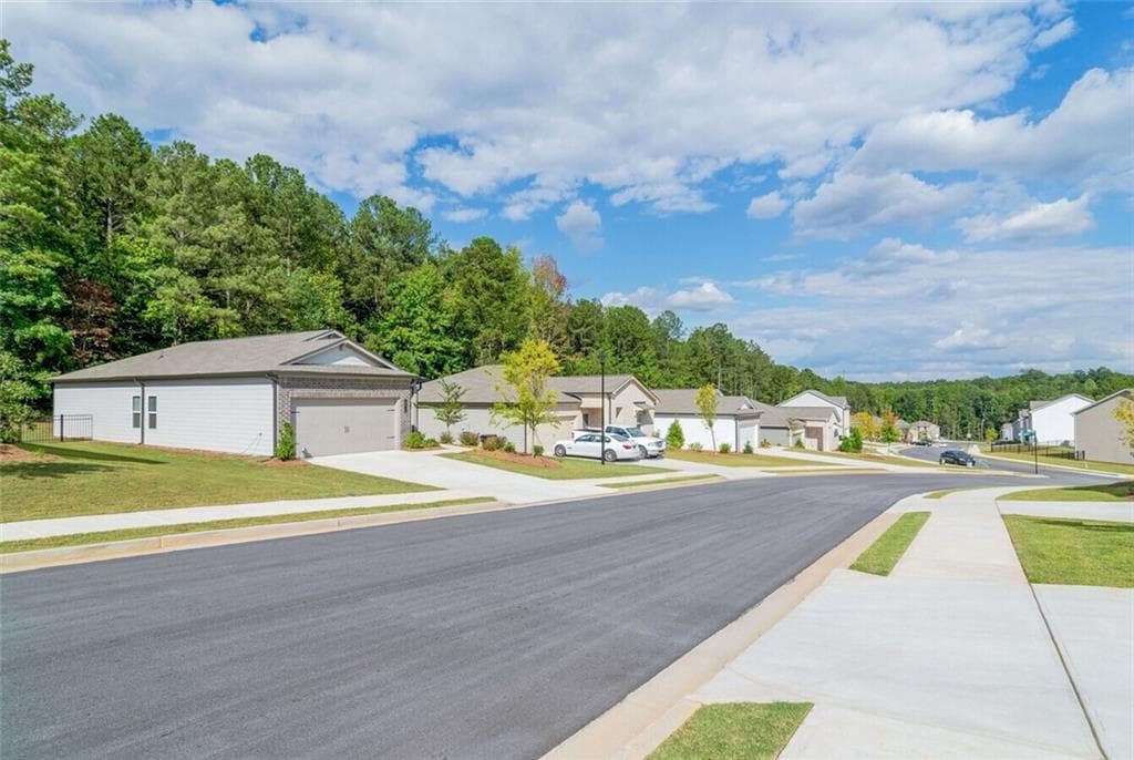 4 bedroom, 3 bathroom, 1,821 sq ft single family residence for rent at 12006 Crosswicks Road Sunshine -, Union City, GA 30291 for $2,744 a month — photo 4